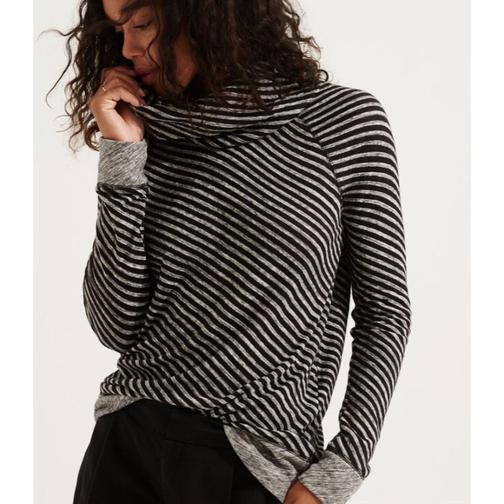 Lou & Grey Funnel Neck Shirt
